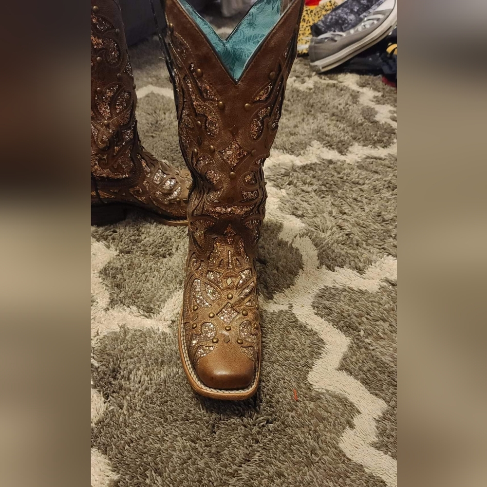 Corral Gold inlay cowgirl boots